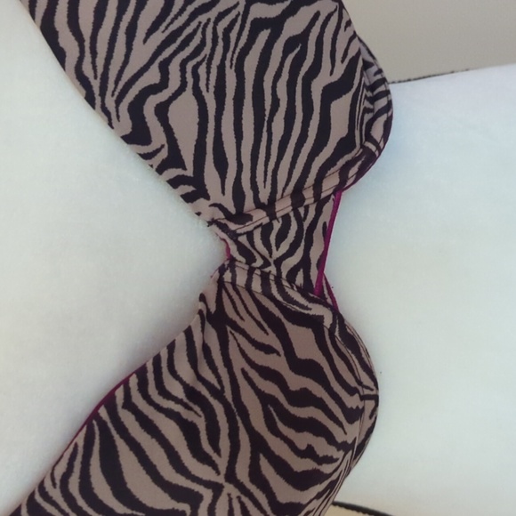 Lilyette Sweet Nothings Zebra Print Underwire Bra 40C Black Purple - Picture 13 of 15